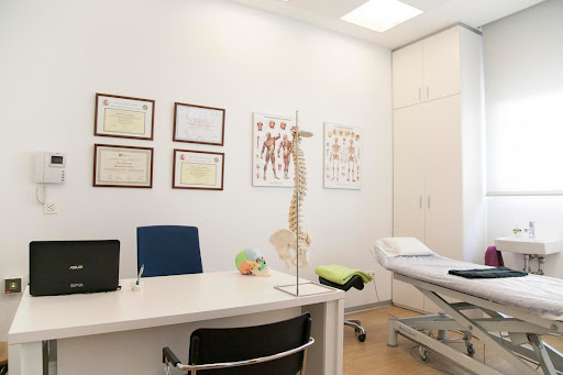 Centro de fisioterapeutas Centro de Fisioterapia Sara Ruiz Arrugaeta en Vitoria-Gasteiz -