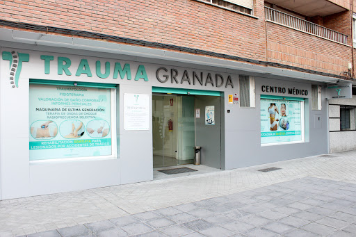 Centro de fisioterapeutas Centro médico y de fisioterapia Trauma Granada en Granada -
