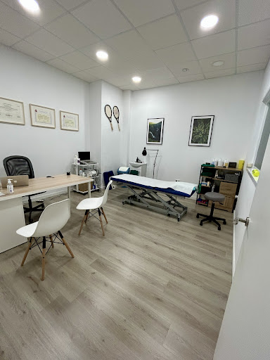 Centro de fisioterapeutas Clínica de Fisioterapia deportiva - Victor Villarroya en Valencia -