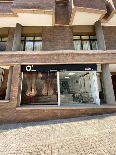 Centro de fisioterapeutas Clínica de podologia i de fisioteràpia Os en Cornellà de Llobregat -