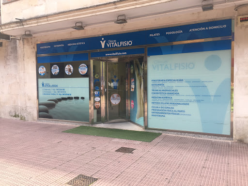 Centro de fisioterapeutas Clínicas Vitalfisio - Centros Leticia de Rozas en Burgos -
