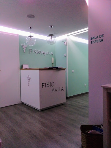Centro de fisioterapeutas Fisioavila en Ávila‎ -
