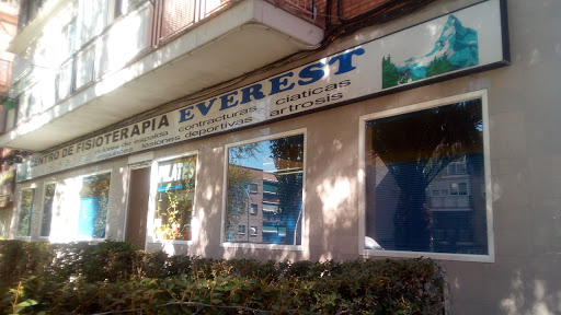Centro de fisioterapeutas Fisioterapia Everest en Móstoles -