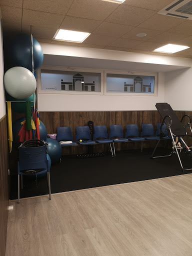 Centro de fisioterapeutas Fisioterapia Puerta Madrid en Alcala de Henares -