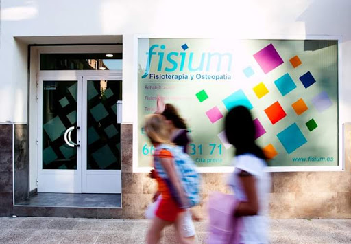 Centro de fisioterapeutas Fisium en Alcala de Henares -