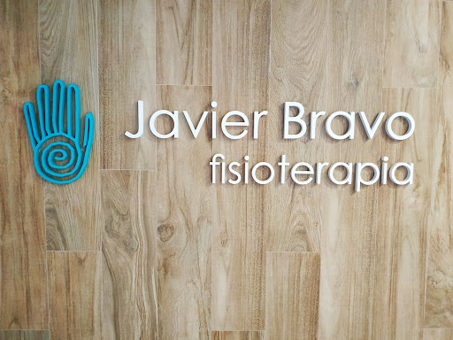 Centro de fisioterapeutas Javier Bravo Fisioterapia en Cáceres‎ -