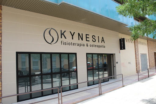 Centro de fisioterapeutas Kynesia Fisioterapia y osteopatía en Huesca -