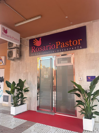 Centro de fisioterapeutas ROSARIO PASTOR FISIOTERAPIA & OSTEOPATIA en Almería -